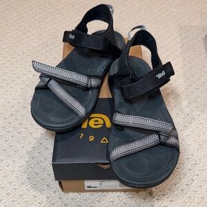 Teva Women’s Verra Black and Gray Sandals
